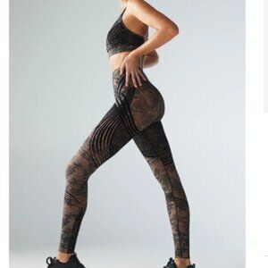 Savage X Fenty Tan Style Rihanna Gym Leggings S Sports Bra Set Women Size XS
